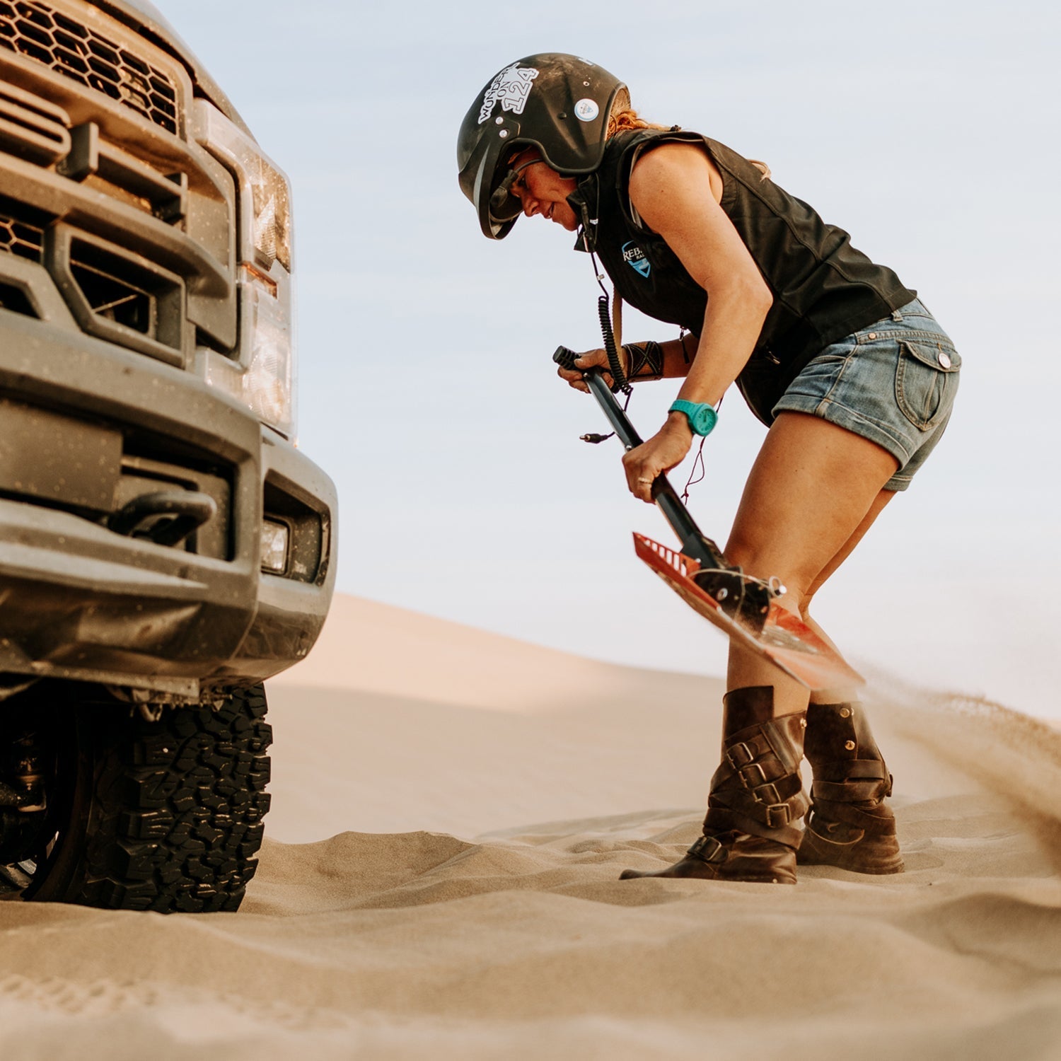 DMOS Delta Pro Shovel - Grayman Trading Company