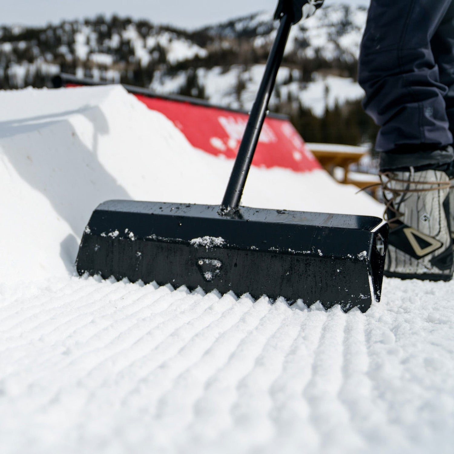 DMOS The Stealth X - Wide Shovel - Grayman Trading Company