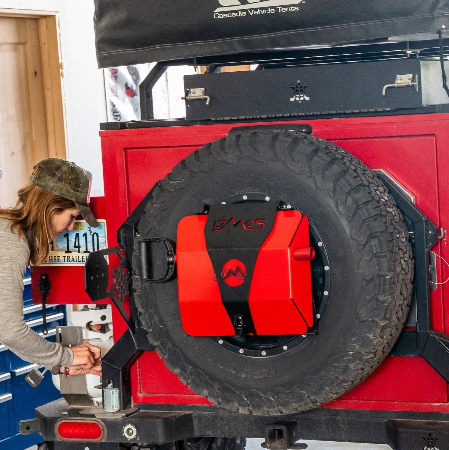 DMOS The Stealth XL Shovel - Grayman Trading Company