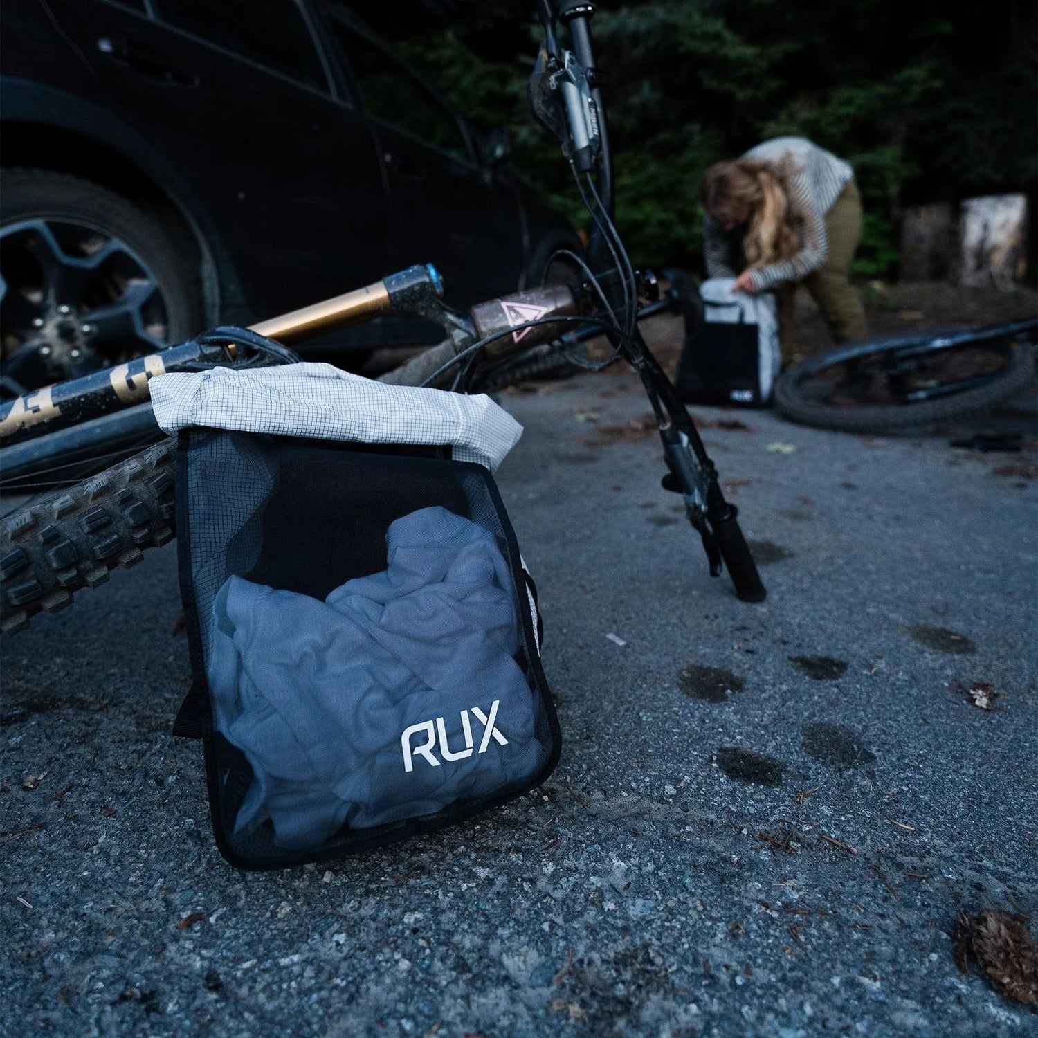 RUX Packing Cube Mesh 10L - Grayman Trading Company
