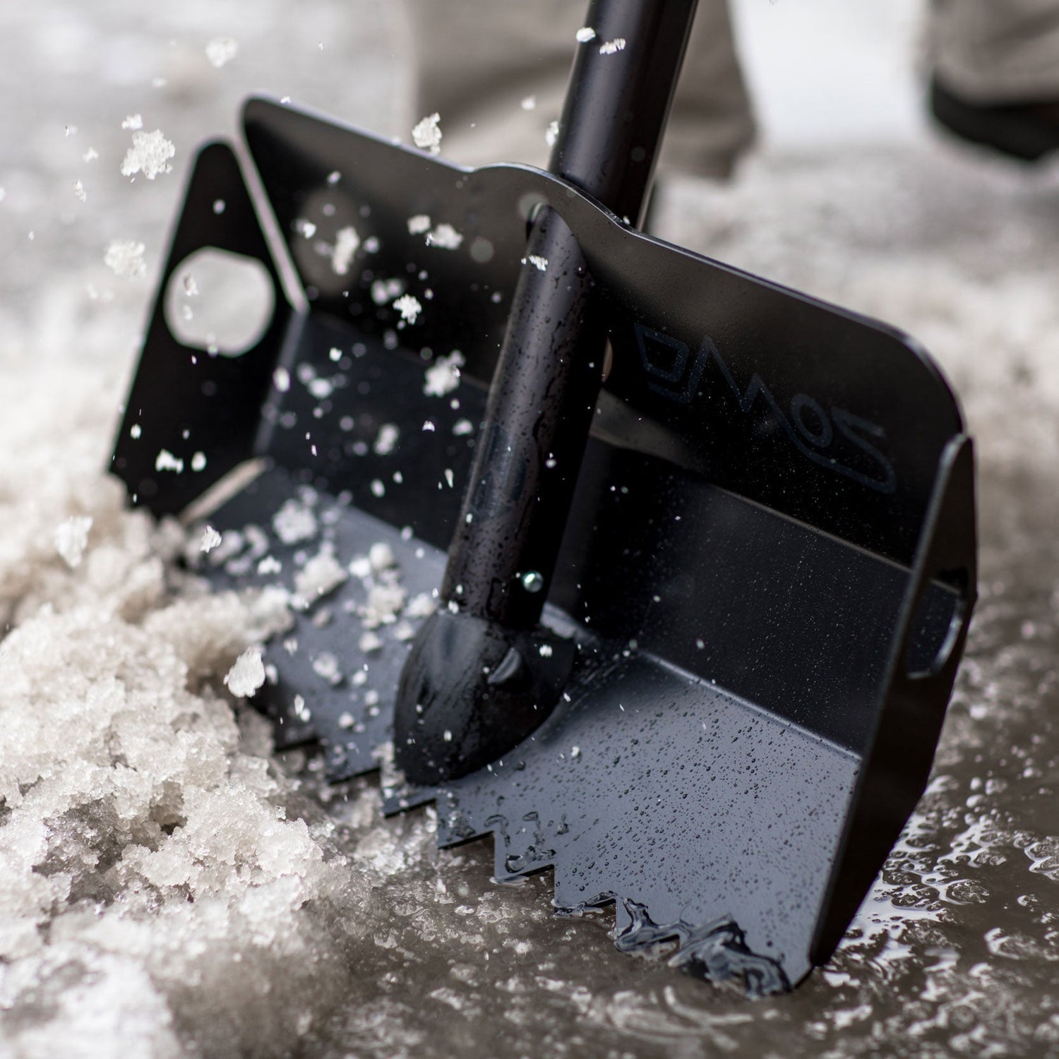 DMOS The Stealth Shovel - Grayman Trading Company