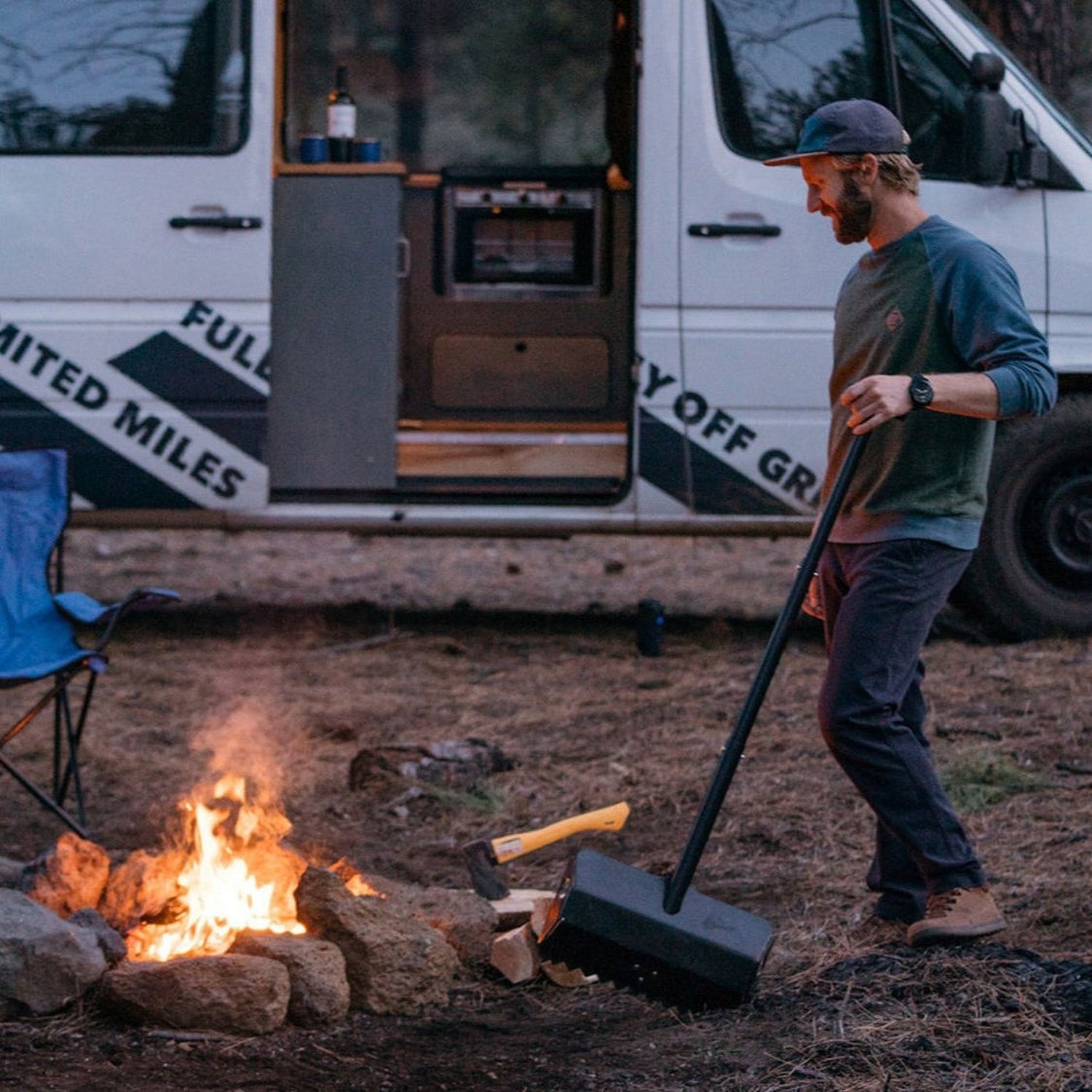 DMOS The Stealth Shovel - Grayman Trading Company