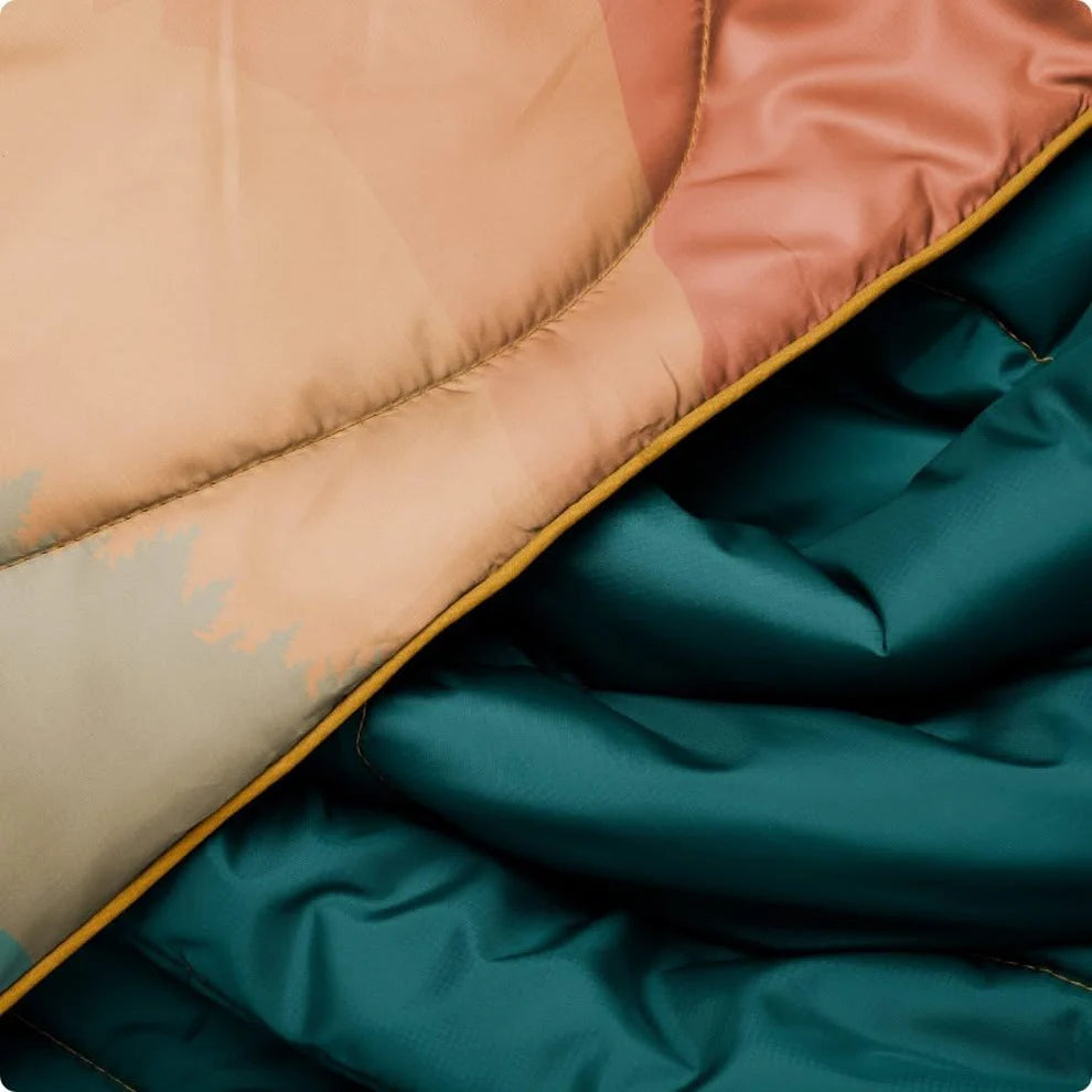 RUMPL ORIGINAL PUFFY BLANKET